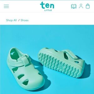 Ten Little Splash Sandals size 7